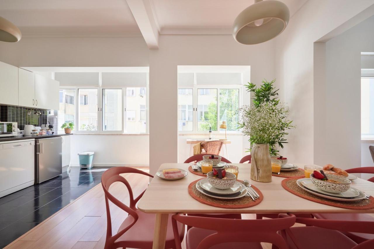 Sunset Balcony Apartment, By Timecooler Lisboa Екстериор снимка